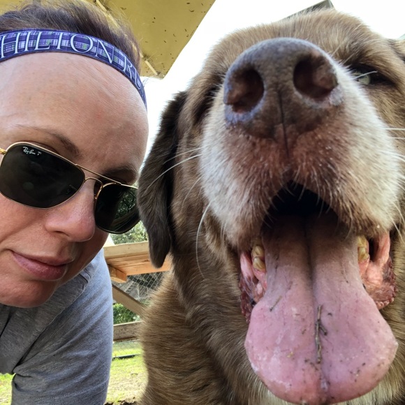 Meet your Posher - Picture 2 of 8